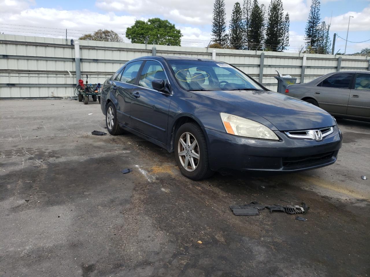 HONDA ACCORD 2003 with VIN 1HGCM66583A010346 - Photo from auction