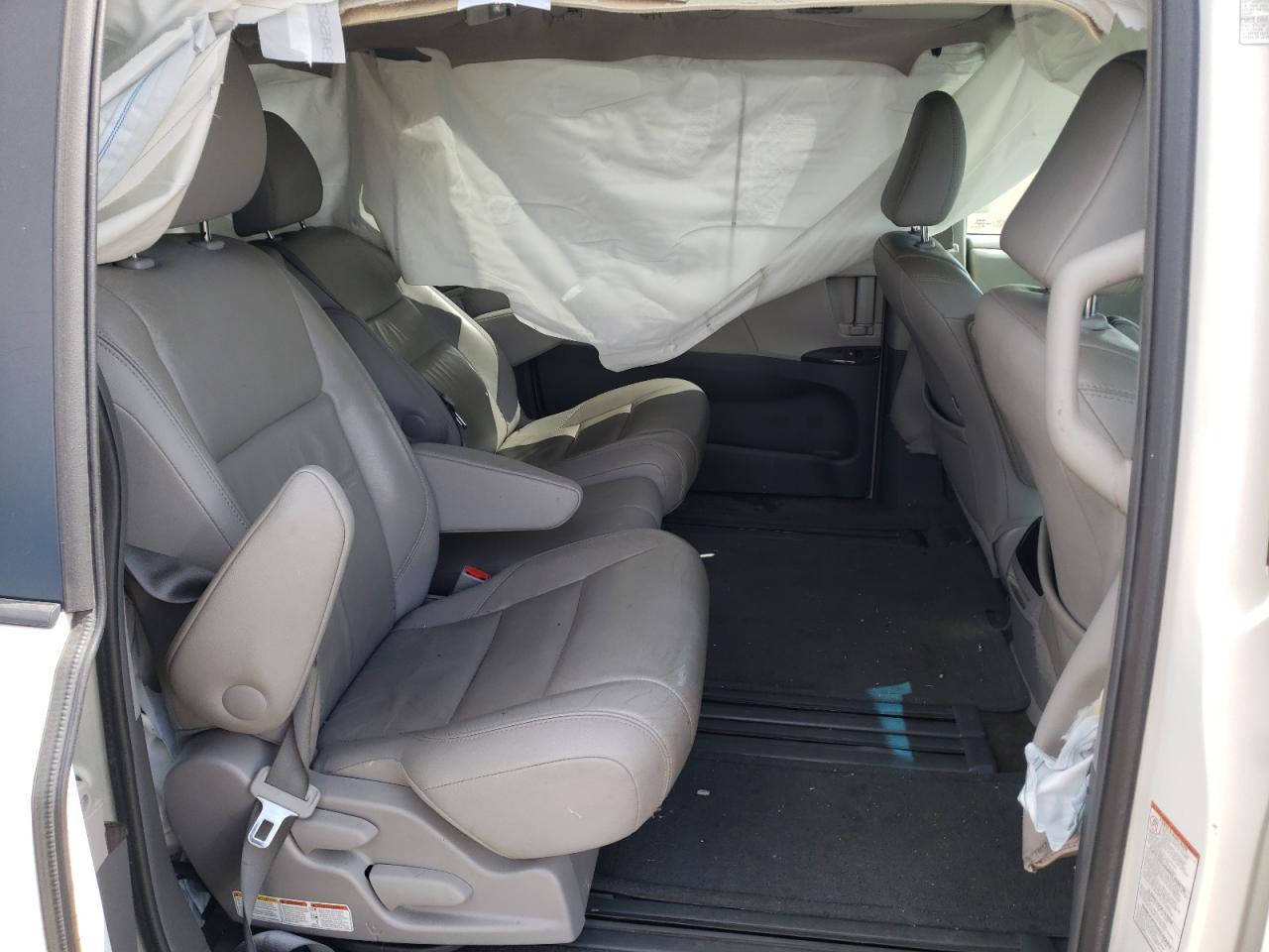 Photo 6 from auction – 2016 TOYOTA SIENNA XLE with VIN 5TDYK3DC1GS694949