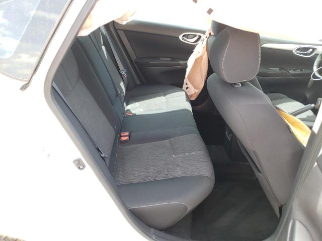 Photo 6 from auction – 2015 NISSAN SENTRA S with VIN 3N1AB7AP8FL675290