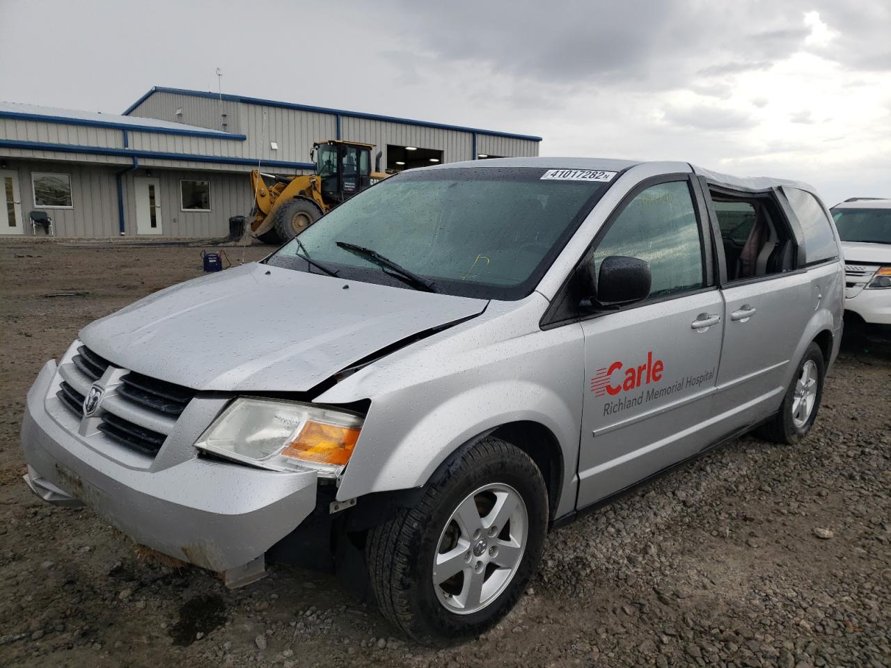 Photo 2 from auction – 2010 DODGE GRAND CARA with VIN 2D4RN4DE9AR166842