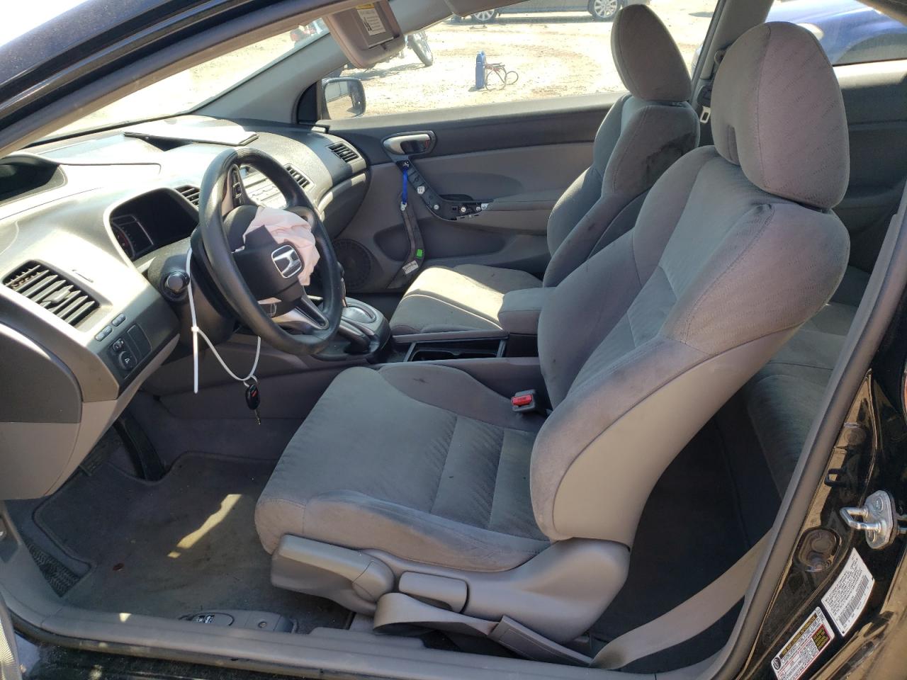 Photo 5 from auction – 2011 HONDA CIVIC LX with VIN 2HGFG1B65BH515766
