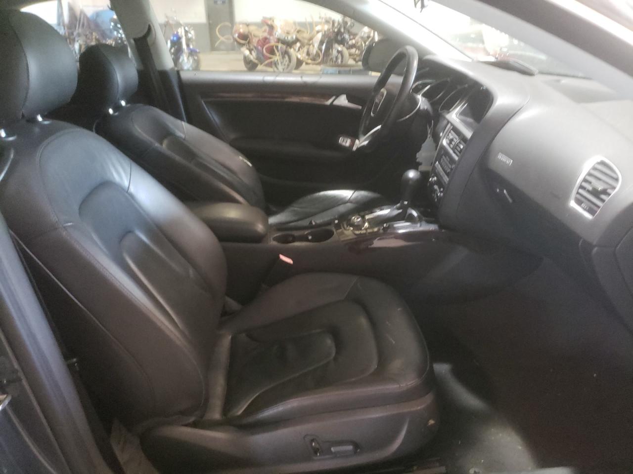 Photo 5 from auction – 2009 AUDI A5 QUATTRO with VIN WAUDK78T49A035129