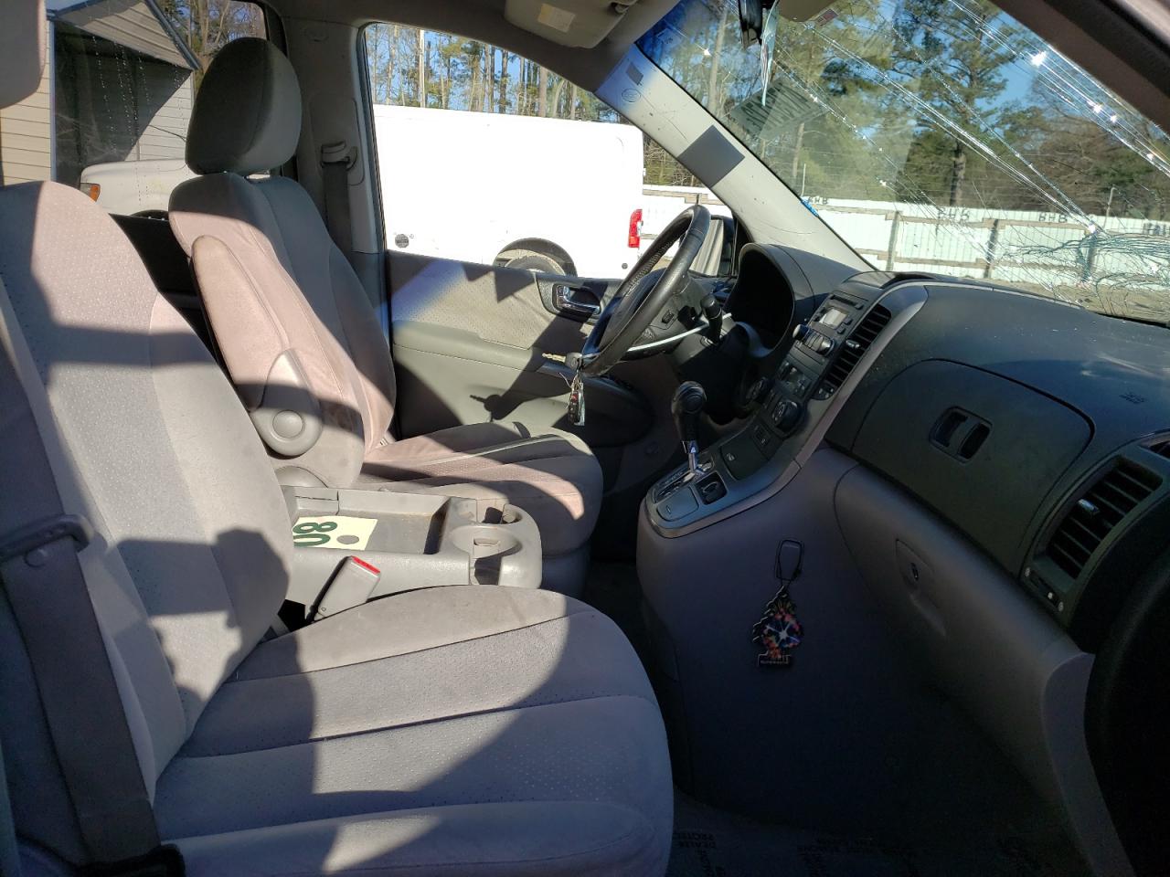 Photo 5 from auction – 2007 HYUNDAI ENTOURAGE with VIN KNDMC233276013558