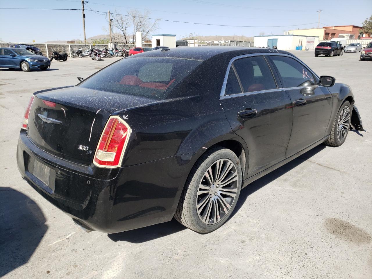 Photo 4 from auction – 2012 CHRYSLER 300 S with VIN 2C3CCADT9CH227402