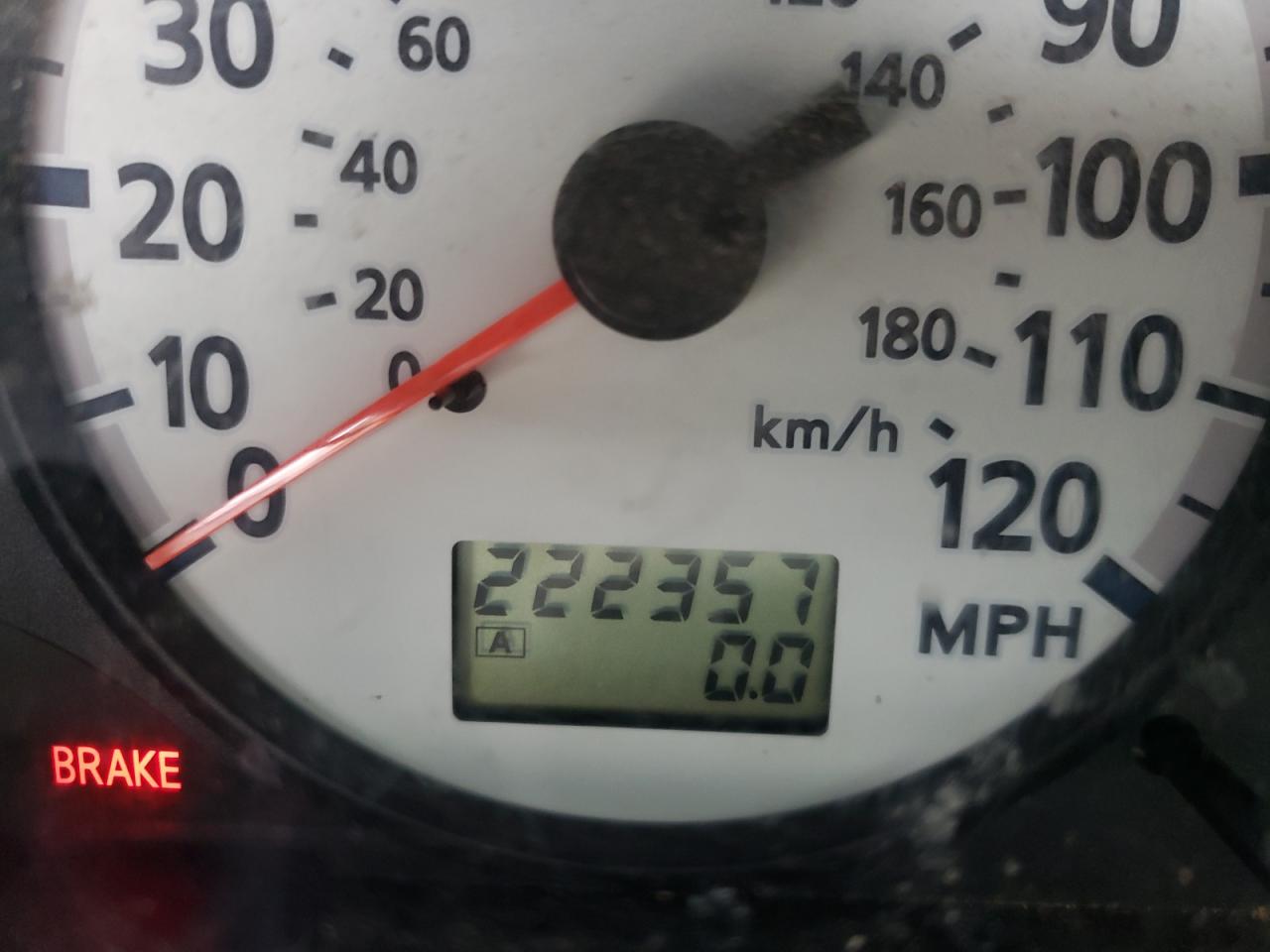 Photo 8 from auction – 2002 NISSAN PATHFINDER with VIN JN8DR09Y12W705734