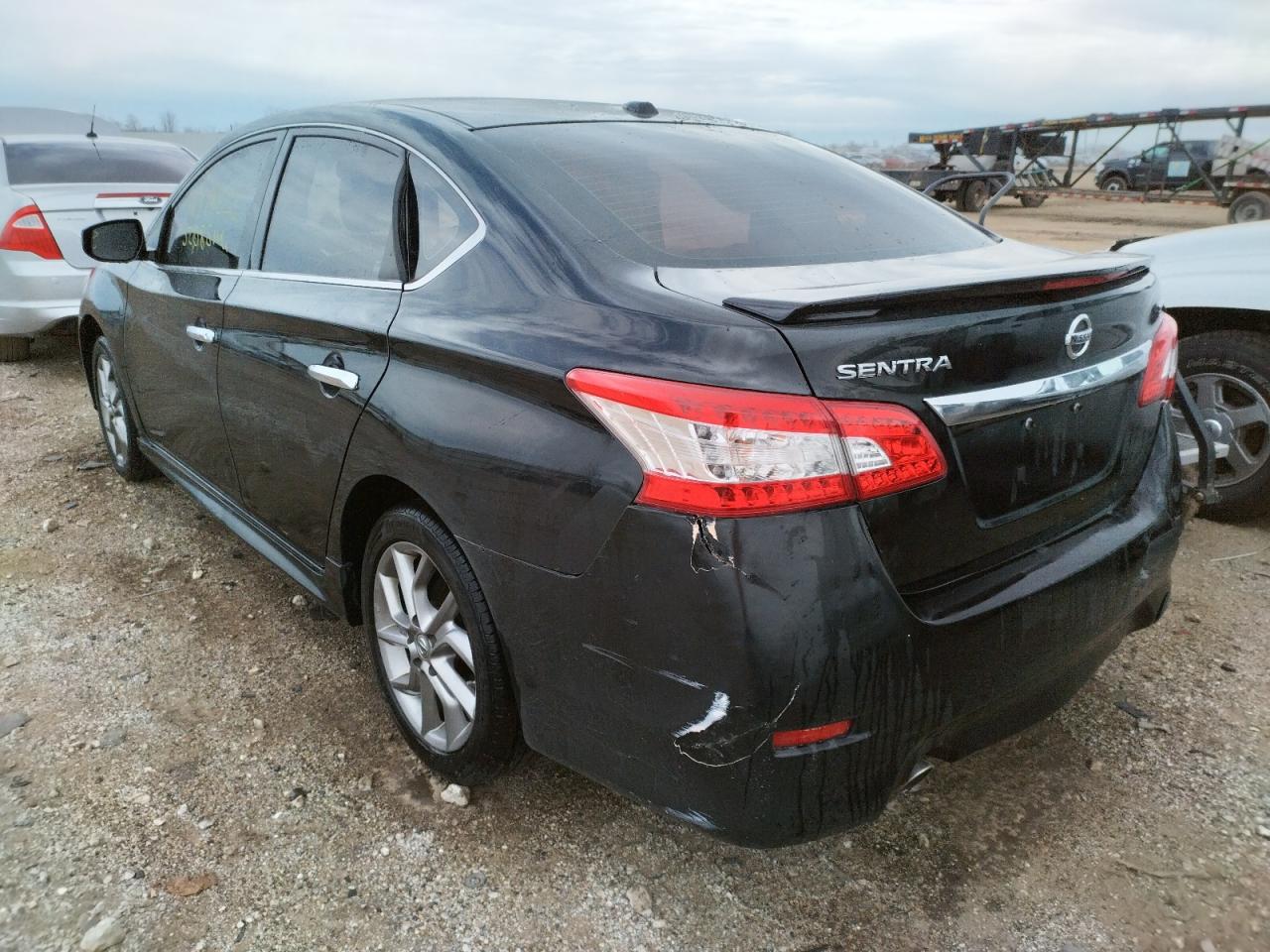 Photo 3 from auction – 2015 NISSAN SENTRA S with VIN 3N1AB7AP1FY374430