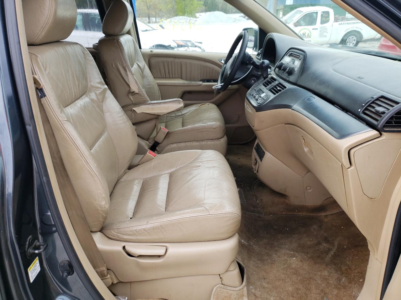 Photo 5 from auction – 2005 HONDA ODYSSEY EX with VIN 5FNRL38795B028101