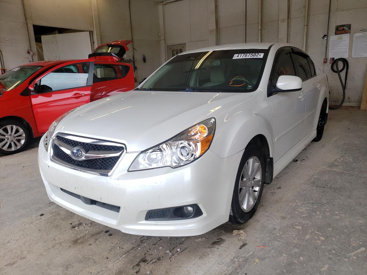 Photo 2 from auction – 2012 SUBARU LEGACY 2.5 with VIN 4S3BMCC61C3011929