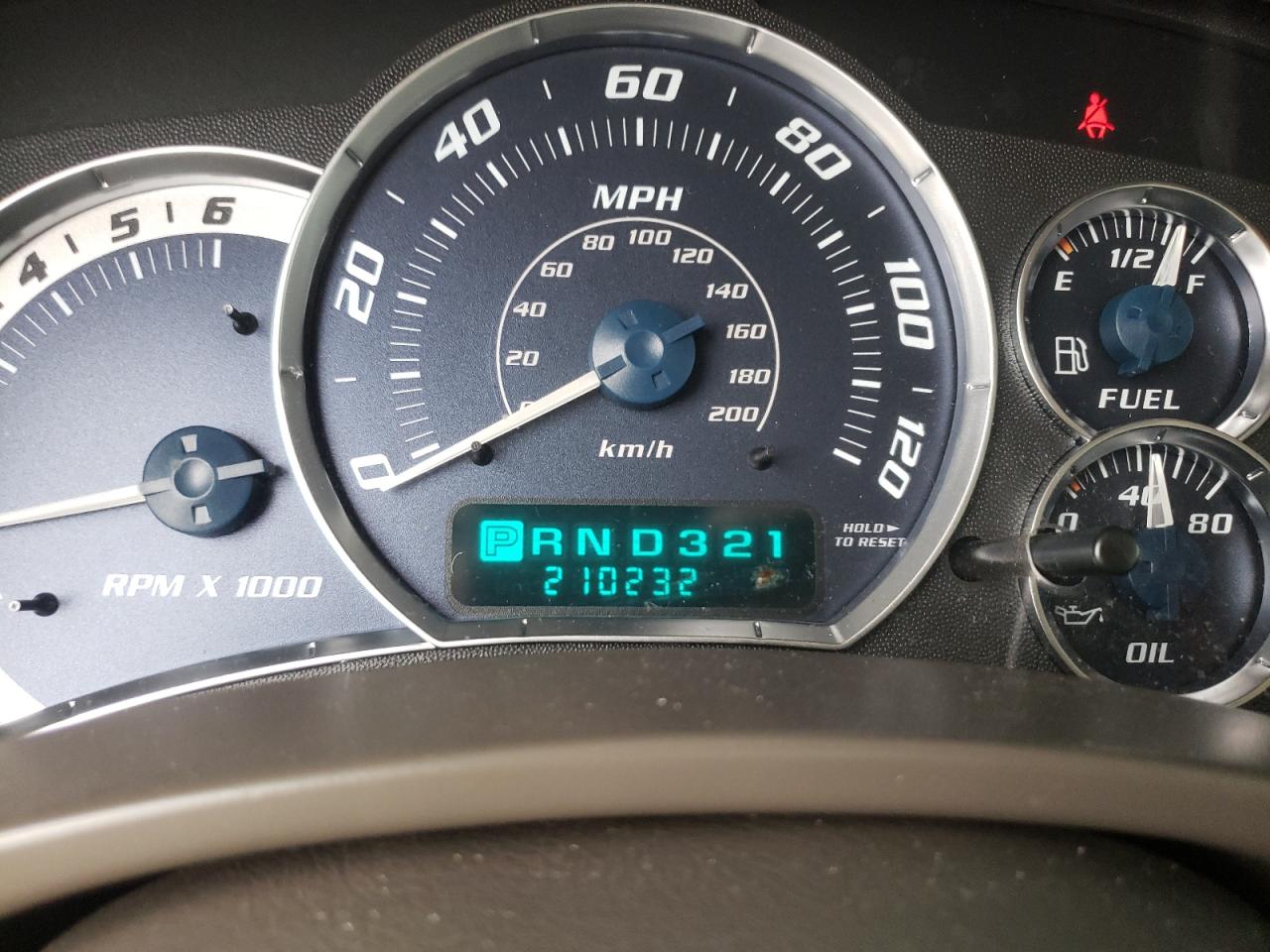Photo 8 from auction – 2002 CADILLAC ESCALADE E with VIN 3GYEK63NX2G276219