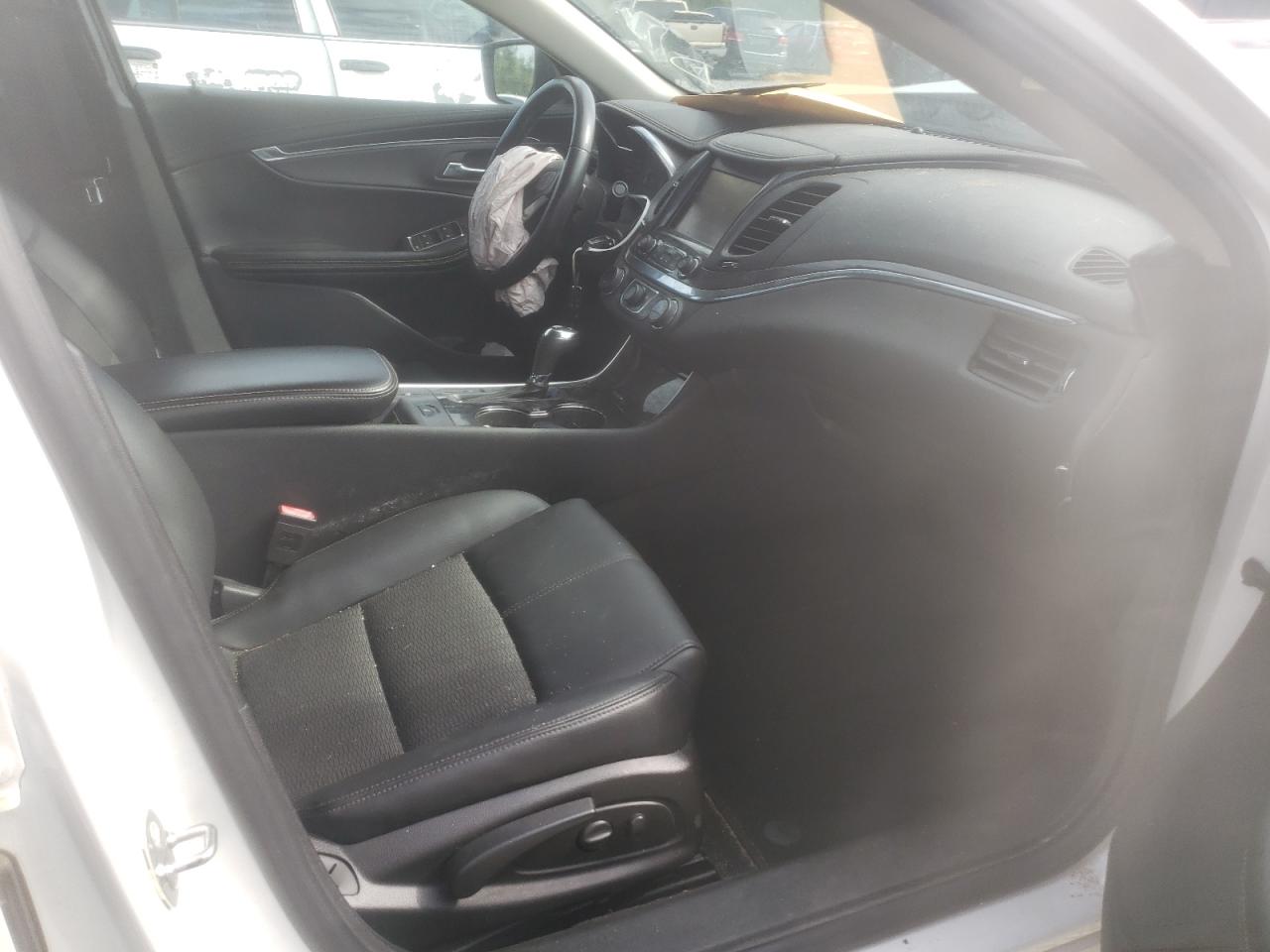 Photo 5 from auction – 2016 CHEVROLET IMPALA LT with VIN 1G1105SA5GU164198