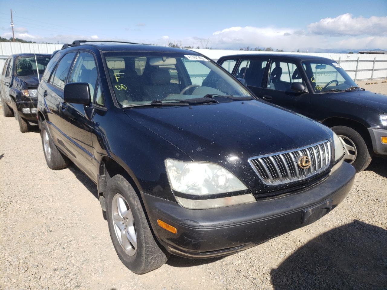 LEXUS RX 300 2001 with VIN JTJHF10U010177608 - Photo from auction