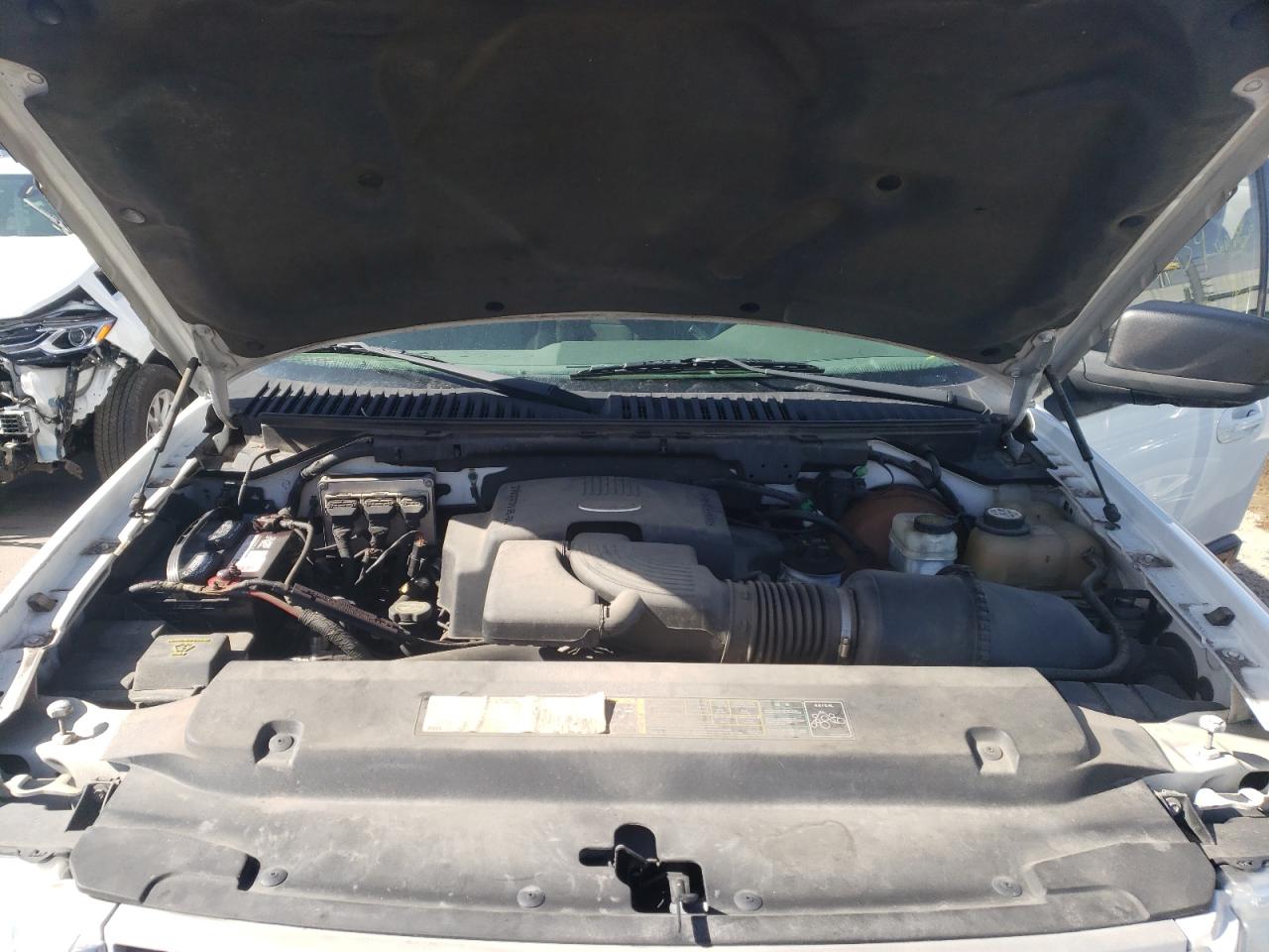 Photo 7 from auction – 2004 FORD EXPEDITION with VIN 1FMPU16L74LB72634