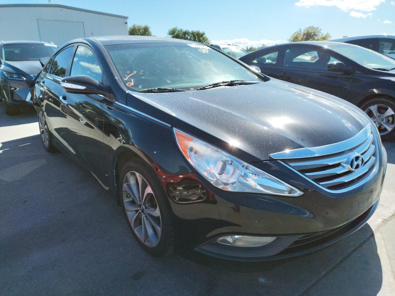 HYUNDAI SONATA SE 2014 with VIN 5NPEC4AB8EH833544 - Photo from auction