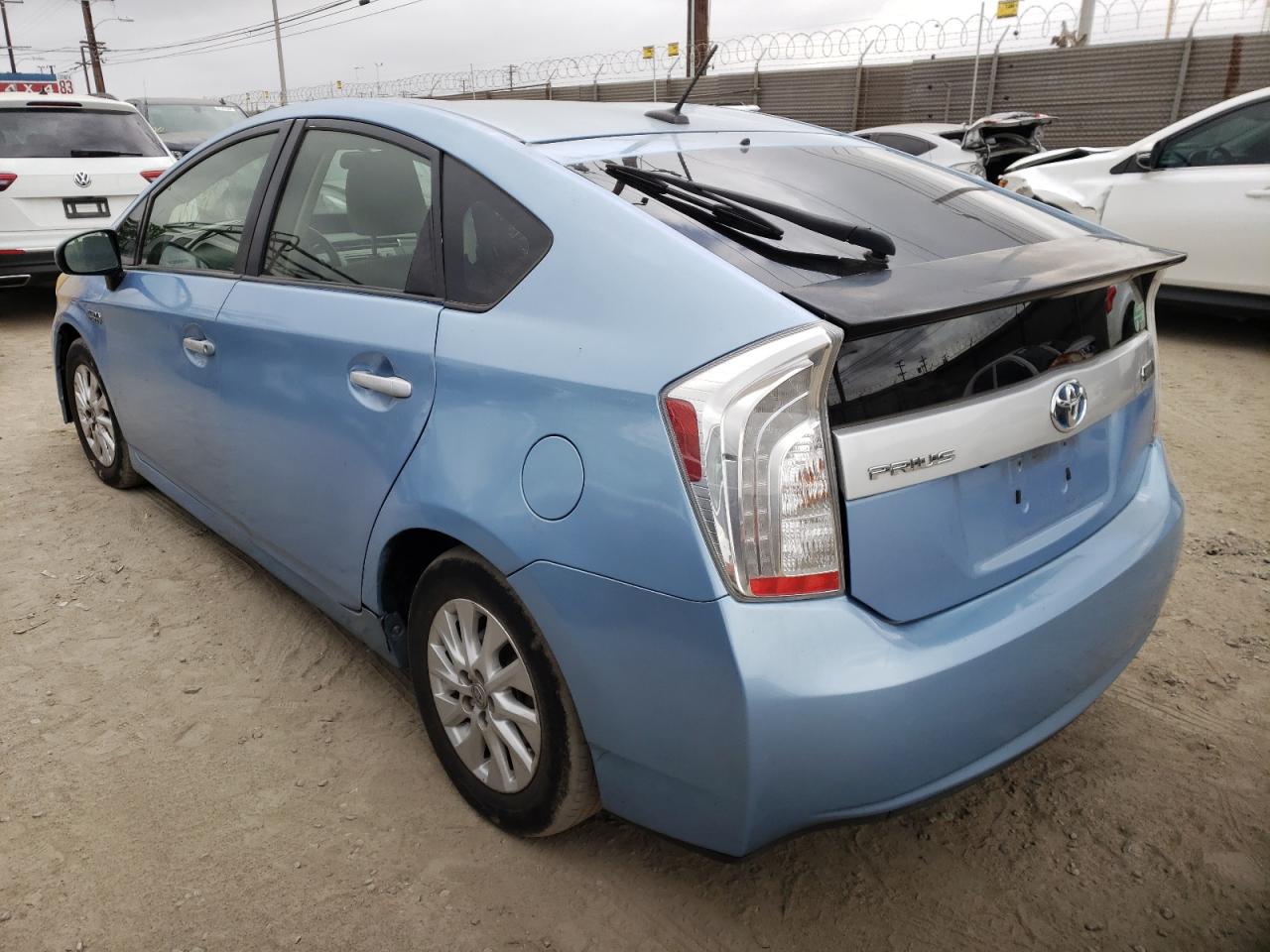 Photo 3 from auction – 2012 TOYOTA PRIUS PLUG with VIN JTDKN3DP2C3005254