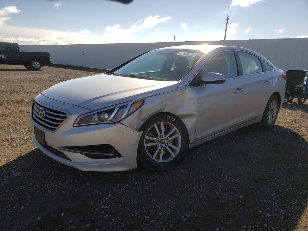 Photo 2 from auction – 2016 HYUNDAI SONATA SE with VIN 5NPE24AF9GH294991