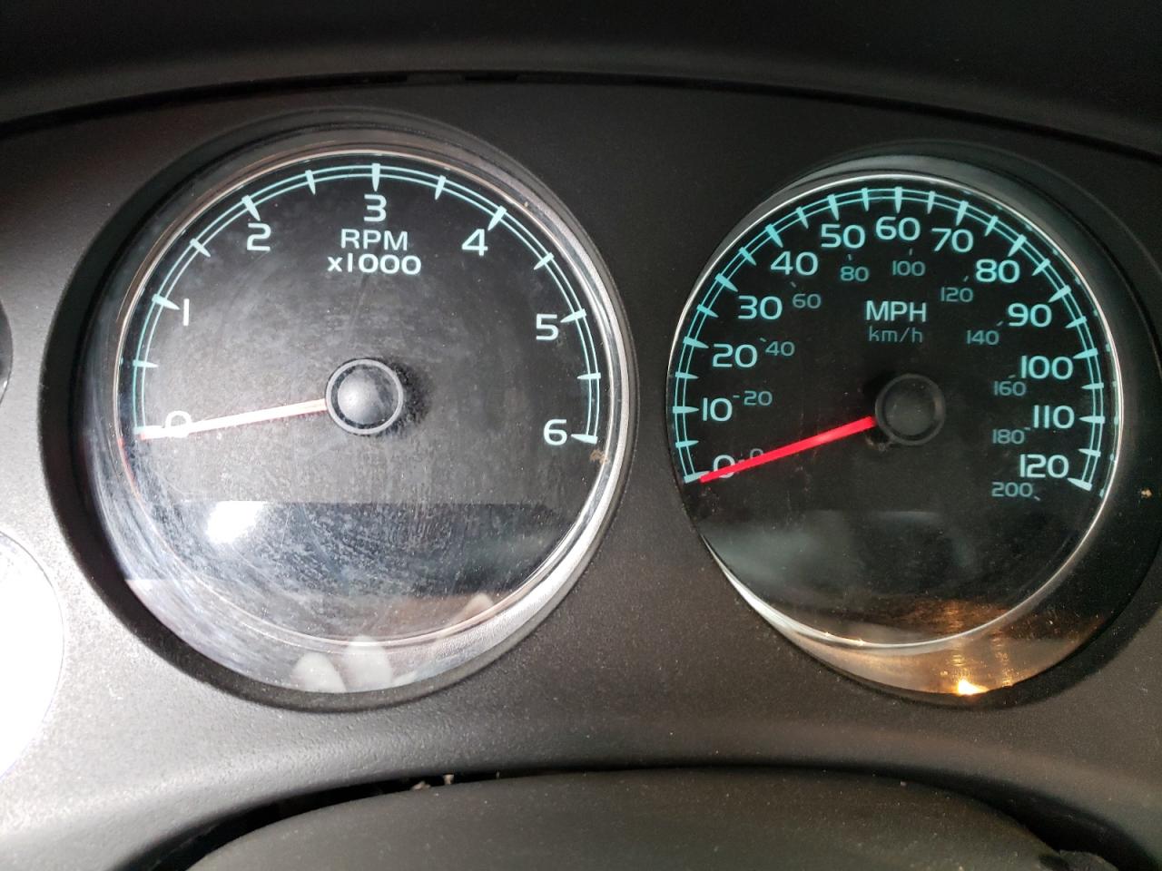 Photo 8 from auction – 2007 GMC YUKON with VIN 1GKFC13J97J264354