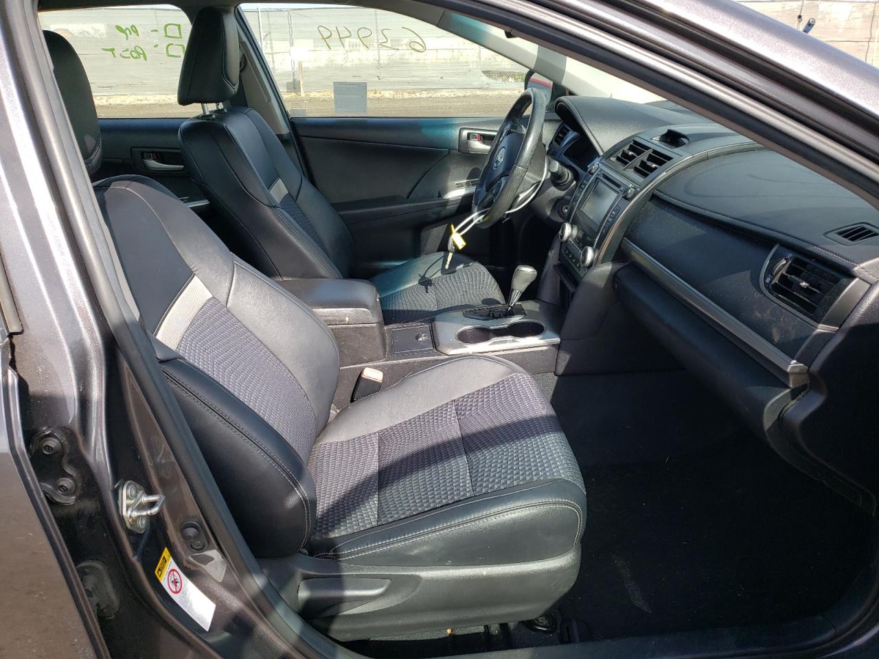 Photo 5 from auction – 2014 TOYOTA CAMRY L with VIN 4T1BF1FK1EU411442