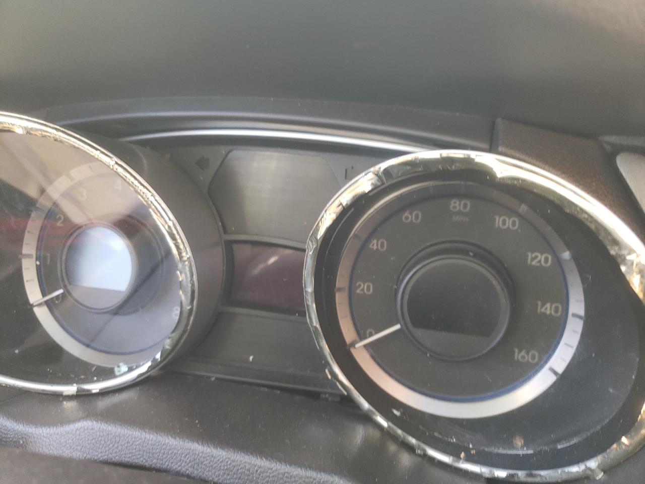 Photo 8 from auction – 2011 HYUNDAI SONATA GLS with VIN 5NPEB4AC9BH054158