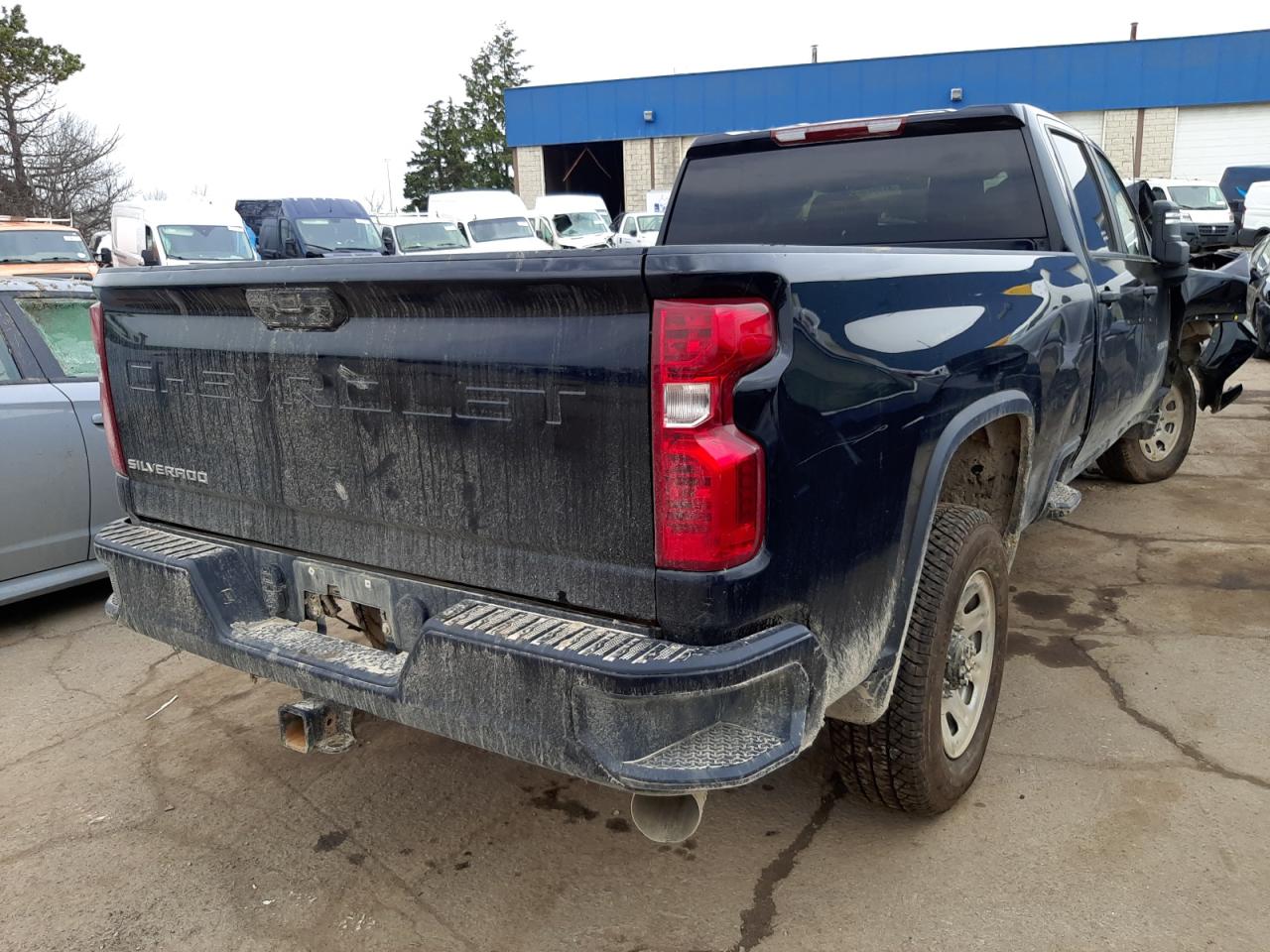 Photo 4 from auction – 2021 CHEVROLET 2500 with VIN 1GC4YLEY6MF103503