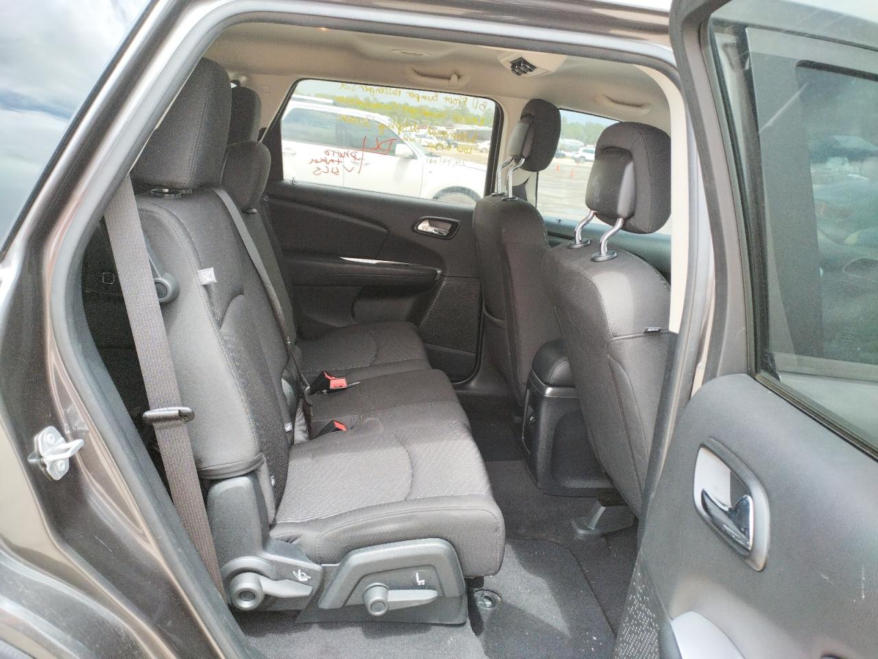 Zdjęcie 6 z aukcji – 2018 DODGE JOURNEY SE z VIN 3C4PDCAB4JT363572