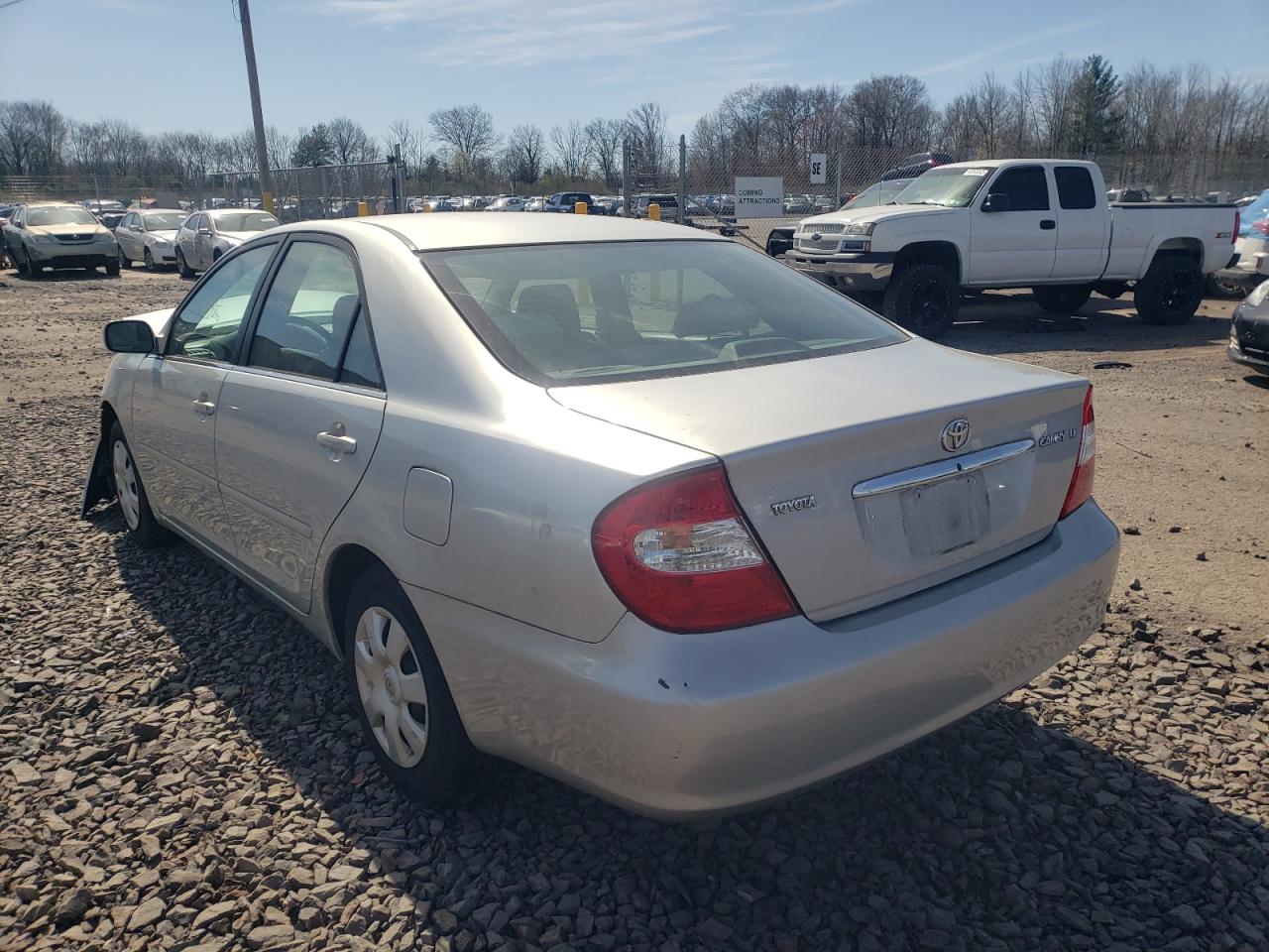 Photo 3 from auction – 2002 TOYOTA CAMRY LE with VIN 4T1BE32K72U073965