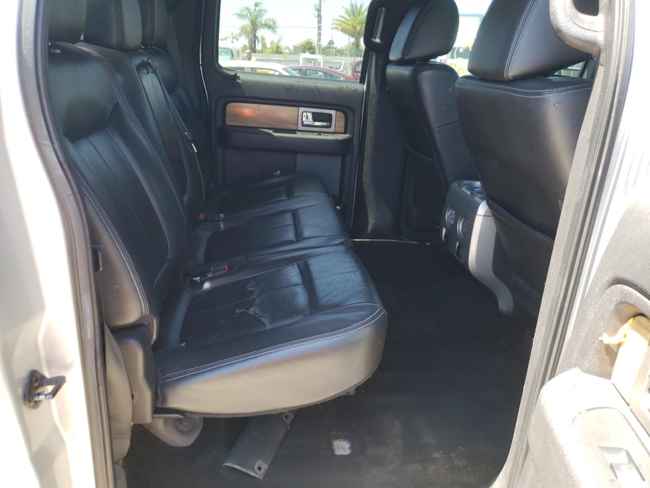 Photo 6 from auction – 2011 FORD F150 SUPER with VIN 1FTFW1CT3BFC03100