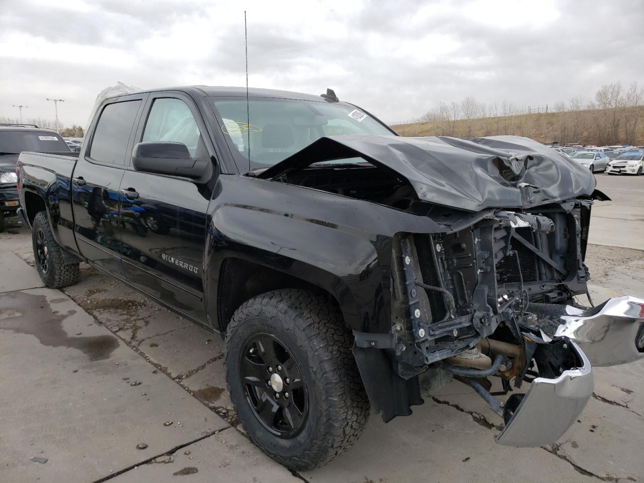 CHEVROLET SILVERADO 2018 with VIN 1GCUKREC7JF183978 - Photo from auction