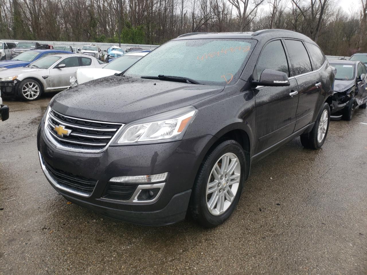 Photo 2 from auction – 2015 CHEVROLET TRAVERSE L with VIN 1GNKRGKD4FJ356534