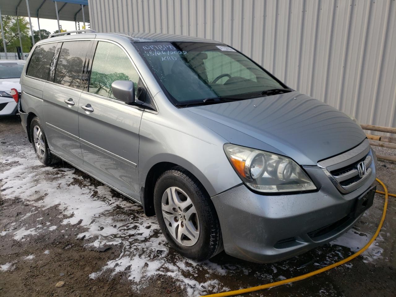 HONDA ODYSSEY EX 2005 with VIN 5FNRL38495B063761 - Photo from auction