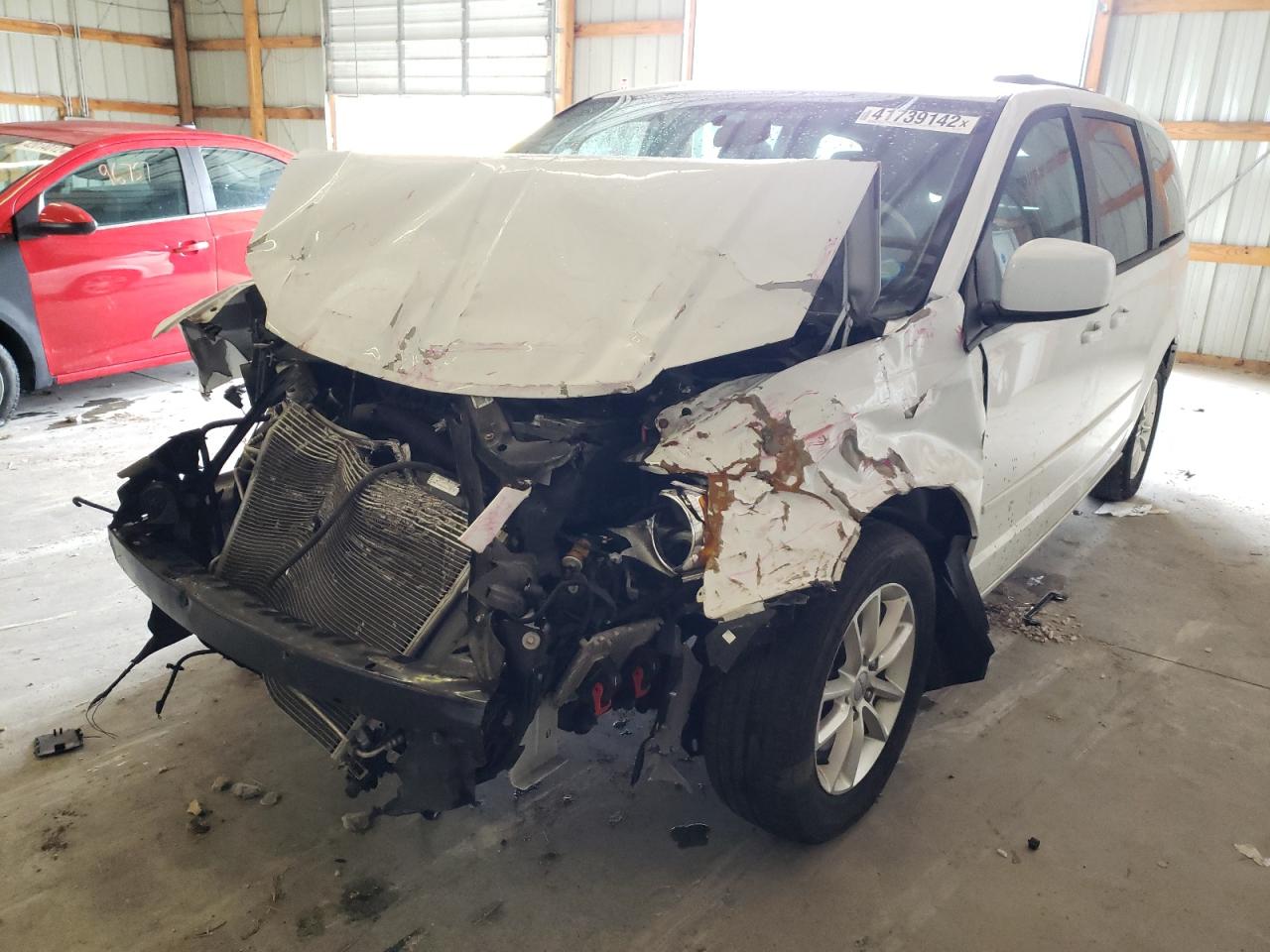 Photo 2 from auction – 2016 DODGE GRAND CARA with VIN 2C4RDGCG4GR344170