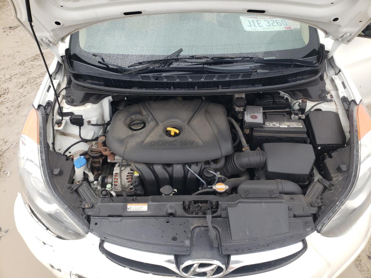 Photo 7 from auction – 2012 HYUNDAI ELANTRA GL with VIN 5NPDH4AE7CH142235