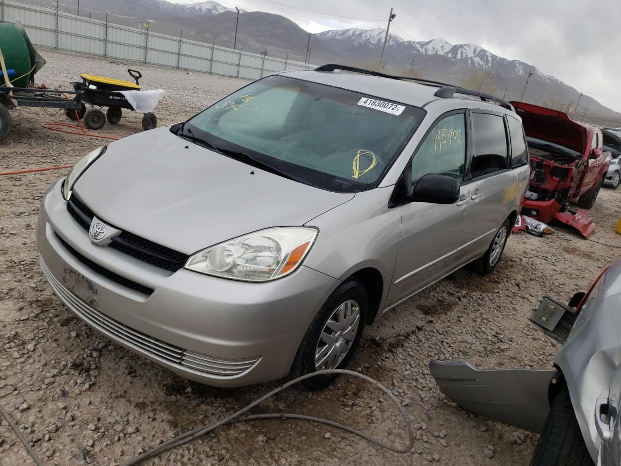 Photo 2 from auction – 2005 TOYOTA SIENNA CE with VIN 5TDZA23C95S333968