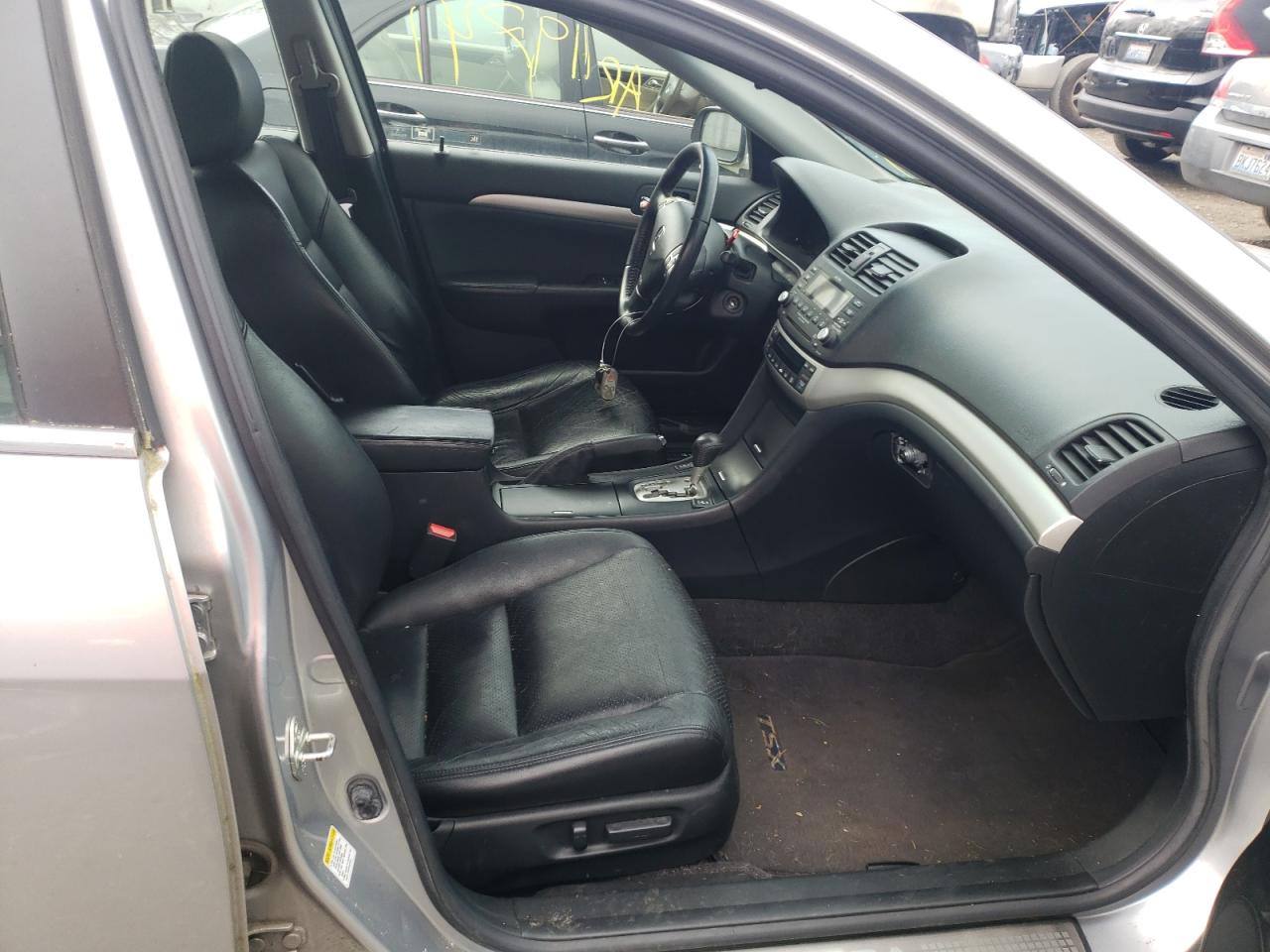 Photo 5 from auction – 2008 ACURA TSX with VIN JH4CL96828C009409