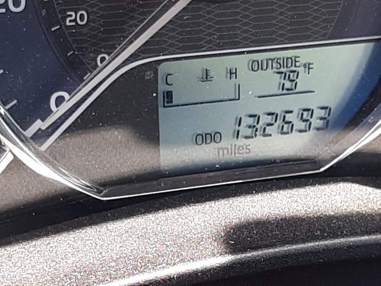 Photo 8 from auction – 2016 TOYOTA COROLLA L with VIN 2T1BURHE2GC632029