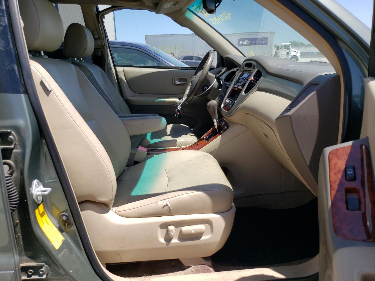 Photo 5 from auction – 2007 TOYOTA HIGHLANDER with VIN JTEDP21A470147976