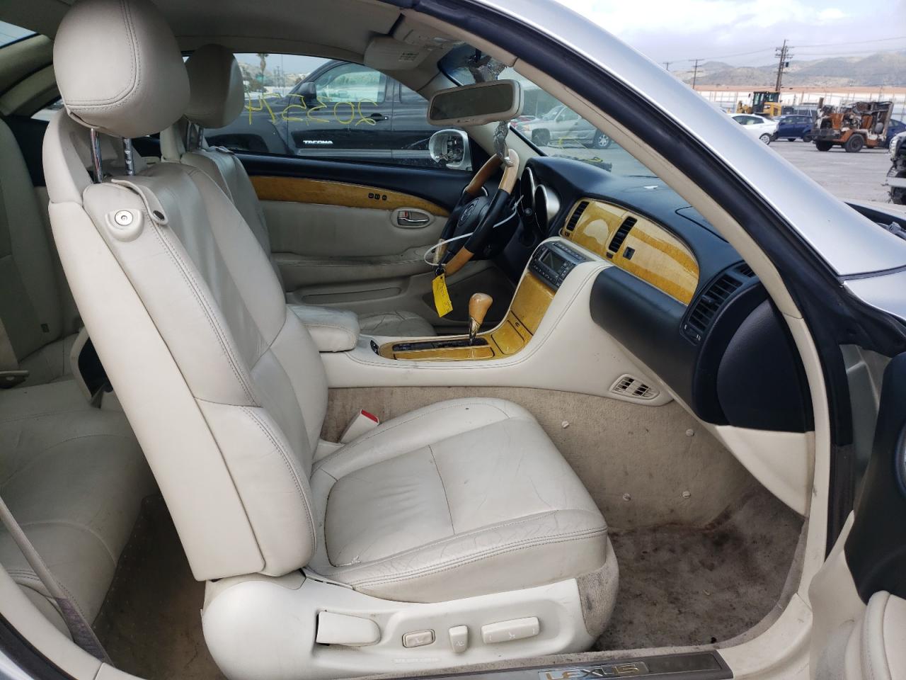 Photo 5 from auction – 2004 LEXUS SC 430 with VIN JTHFN48Y240051470