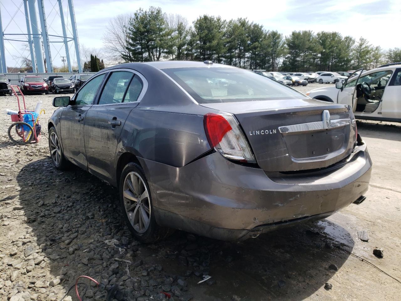 Photo 3 from auction – 2011 LINCOLN MKS with VIN 1LNHL9FT7BG604179