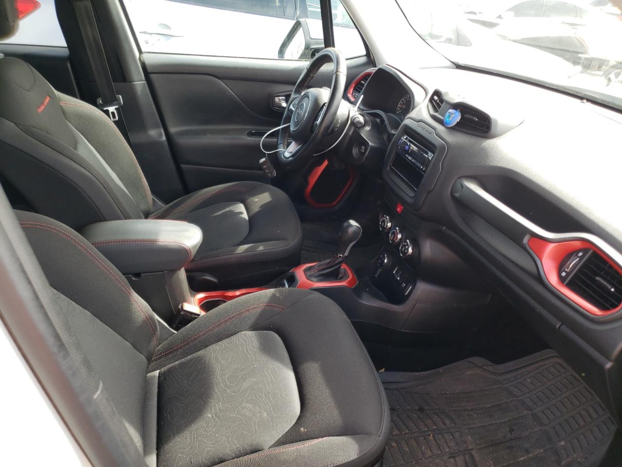 Photo 5 from auction – 2017 JEEP RENEGADE T with VIN ZACCJBCB9HPE87501