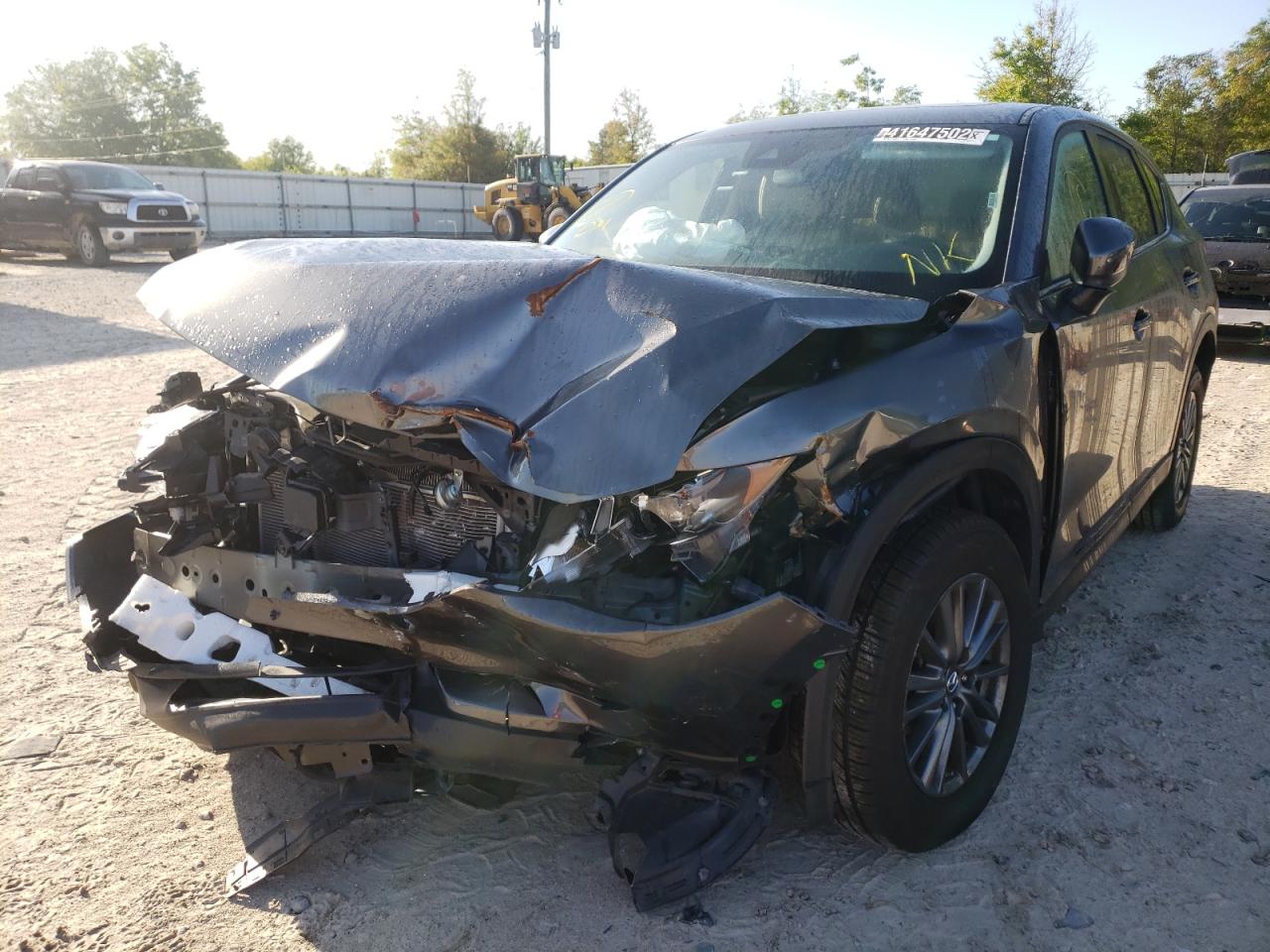 Photo 2 from auction – 2019 MAZDA CX-5 TOURI with VIN JM3KFACM0K1501311