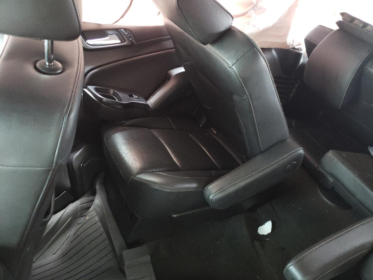 Photo 6 from auction – 2017 GMC YUKON SLT with VIN 1GKS2BKC0HR368423