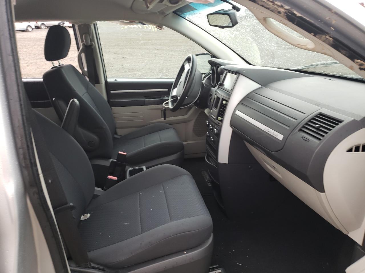 Photo 5 from auction – 2010 DODGE GRAND CARA with VIN 2D4RN4DE9AR166842
