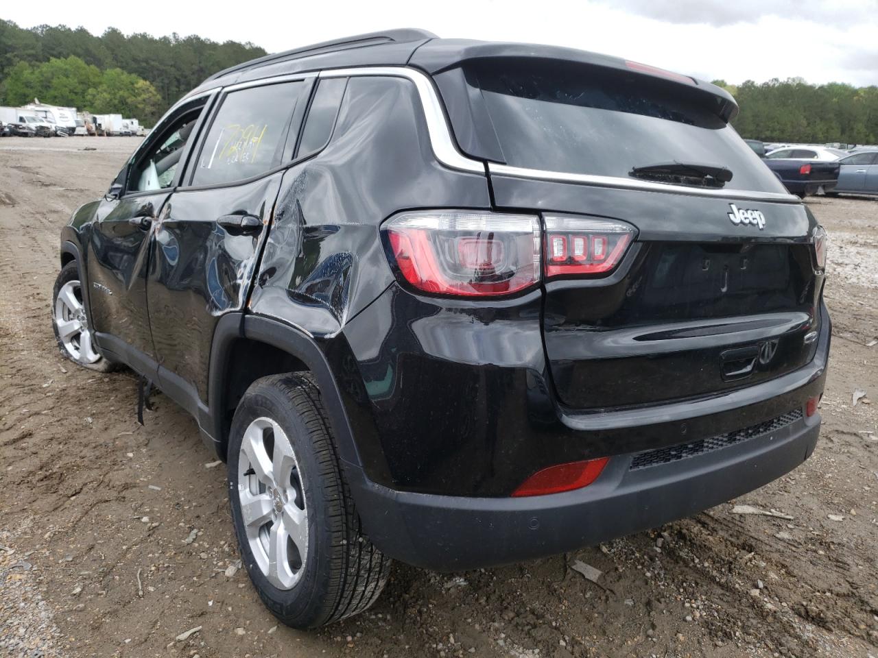 Photo 3 from auction – 2021 JEEP COMPASS LA with VIN 3C4NJCBB0MT592639