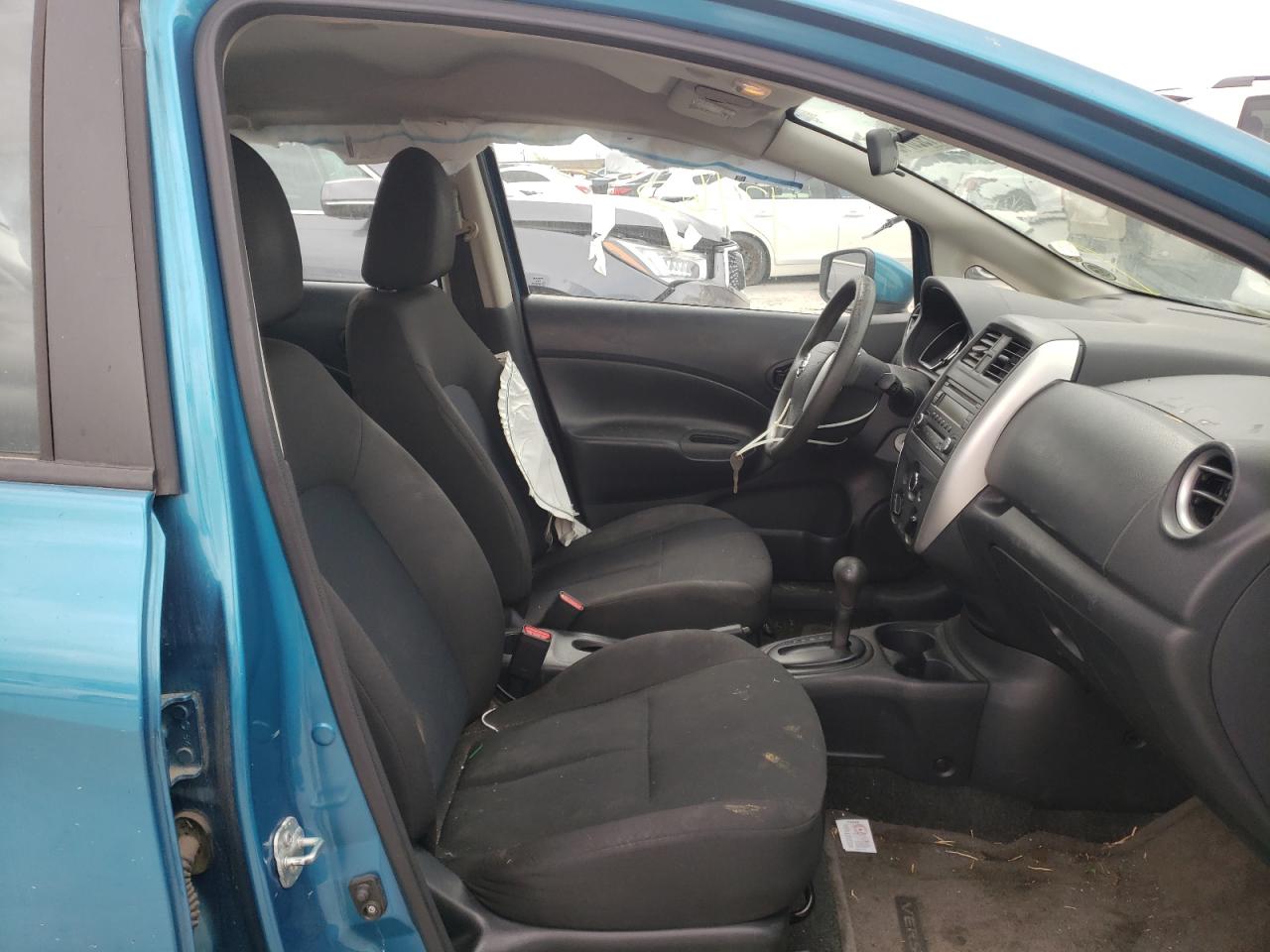 Photo 5 from auction – 2015 NISSAN VERSA NOTE with VIN 3N1CE2CP8FL444650