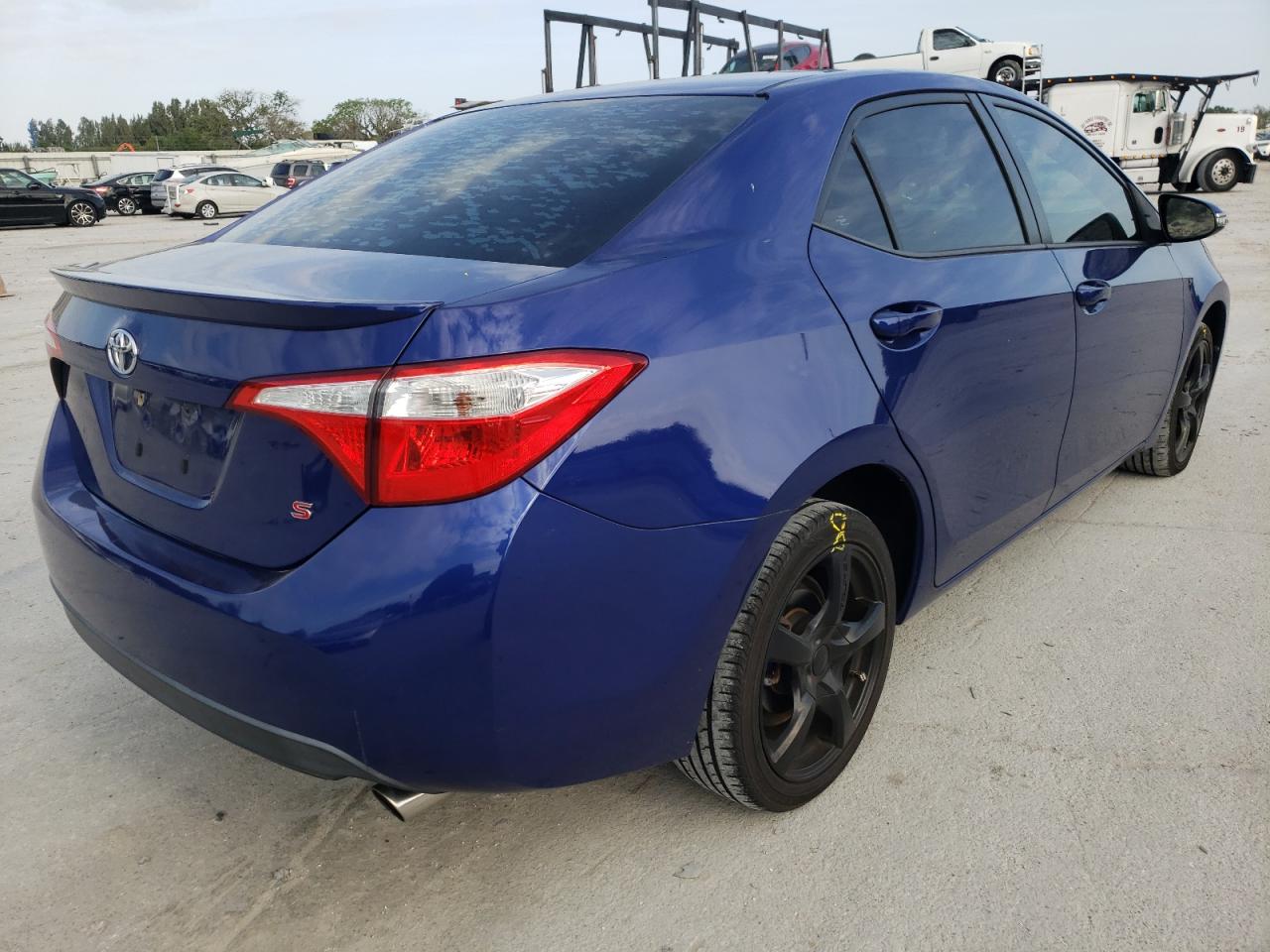 Photo 4 from auction – 2014 TOYOTA COROLLA L with VIN 2T1BURHE9EC095172