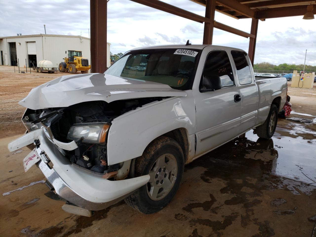 Photo 2 from auction – 2006 CHEVROLET SILVRDO LT with VIN 1GCEC19V56Z197074