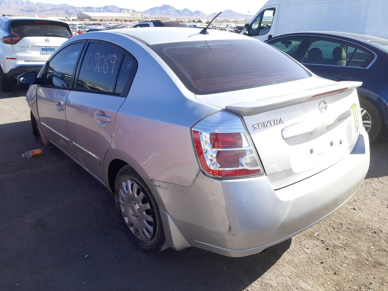 Photo 3 from auction – 2012 NISSAN SENTRA 2.0 with VIN 3N1AB6AP9CL717875