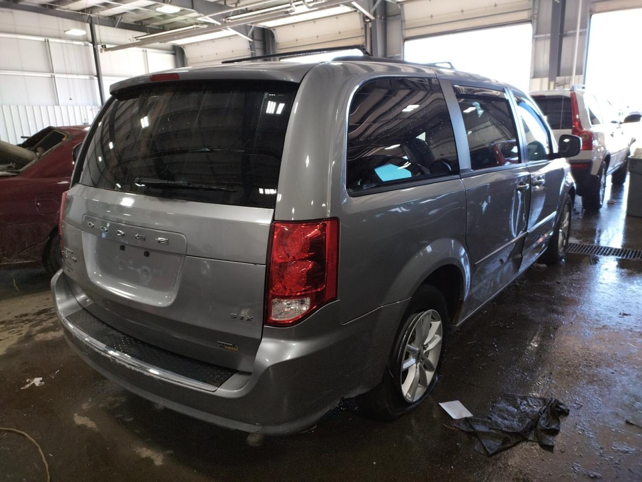 Photo 4 from auction – 2014 DODGE GRAND CARA with VIN 2C4RDGCG0ER391290