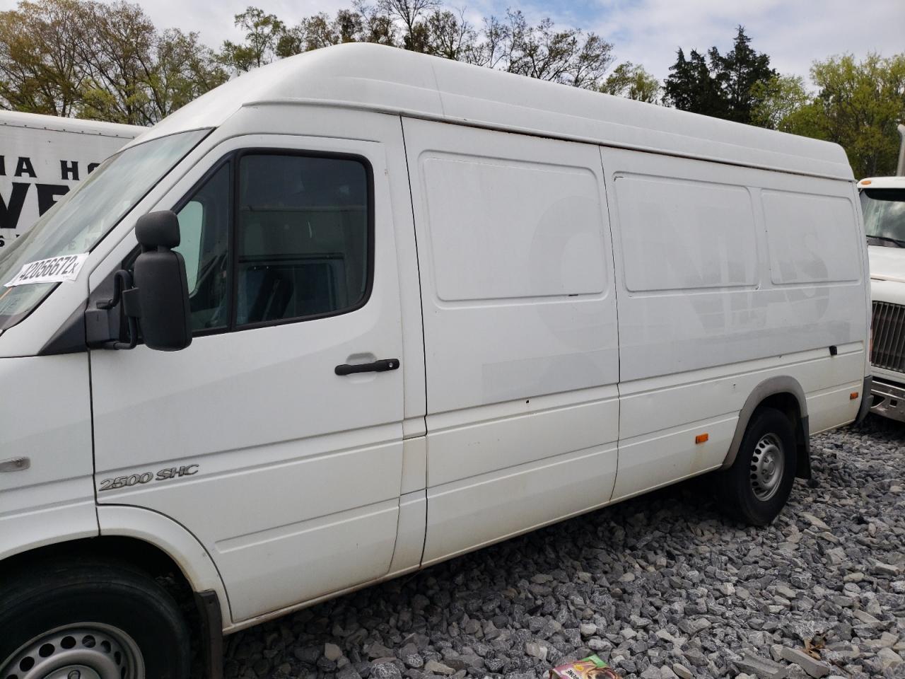Photo 9 from auction – 2006 FREIGHTLINER SPRINTER 2 with VIN WDYPD744665867363