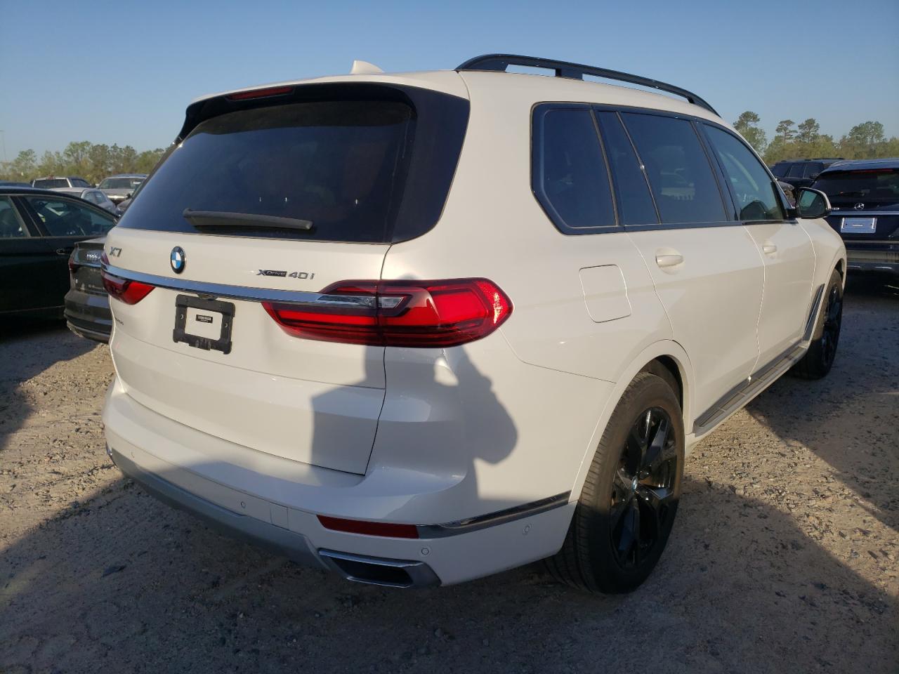 Photo 4 from auction – 2021 BMW X7 XDRIVE4 with VIN 5UXCW2C04M9F57001