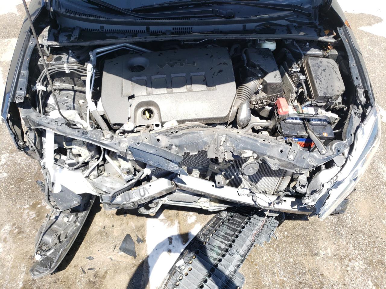 Photo 7 from auction – 2018 TOYOTA COROLLA L with VIN 5YFBURHE0JP754931